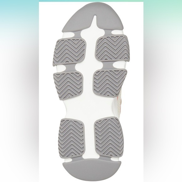 Steve Madden Women's Possession Sneaker‎ - Picture 10 of 13